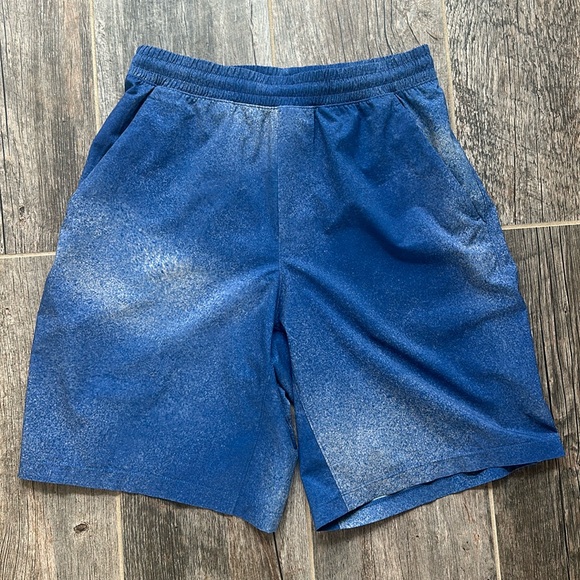 lululemon athletica Other - Men’s lululemon shorts size small